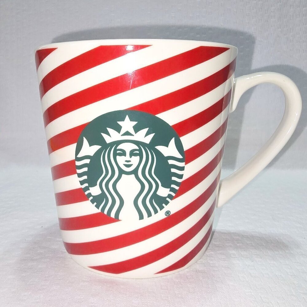 2019 HOLIDAY STARBUCKS RED AND WHITE STRIPED COFFEE MUG EUC